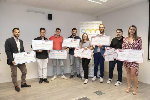 Ganadores de los premios a TFG y TFM. Foto realizada por la Universidad de Murcia.